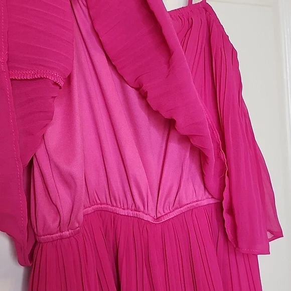 Exlura Women Hot Pink Spaghetti Strap Flowy Romper Shorts Dress Size Small - Picture 5 of 12